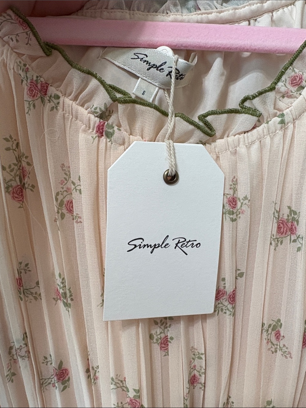Romantic Cream Floral Midi Dress with Green Sash - Picture 3 of 5